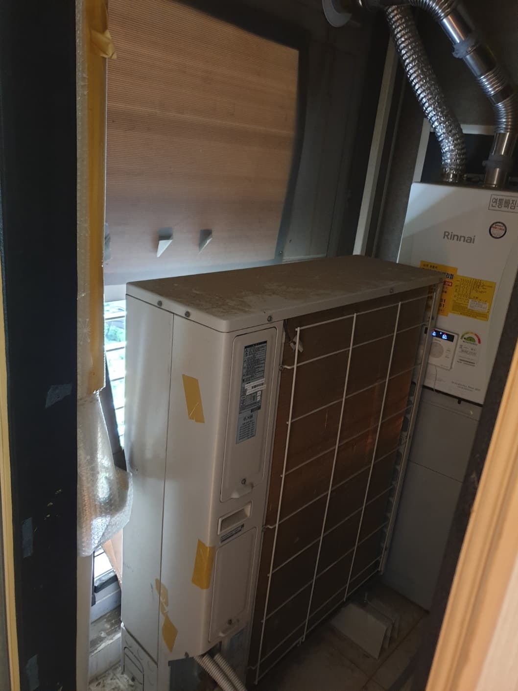 서울시 광진구 자양동 에어컨 실외기실 루버창 시공