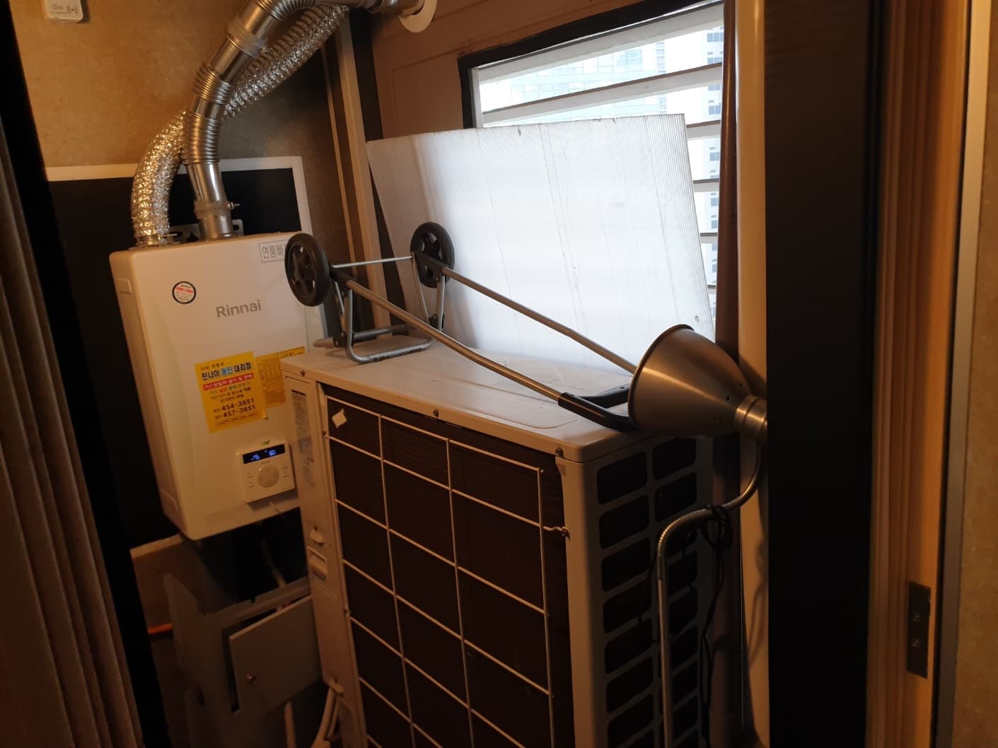 서울시 광진구 건대스타시티 루버창 시공