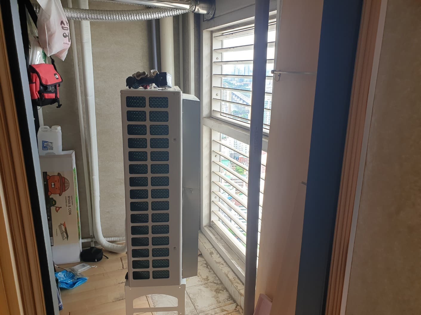 서울시 광진구 자양동 더샵스타시티 D동 루버창 시공